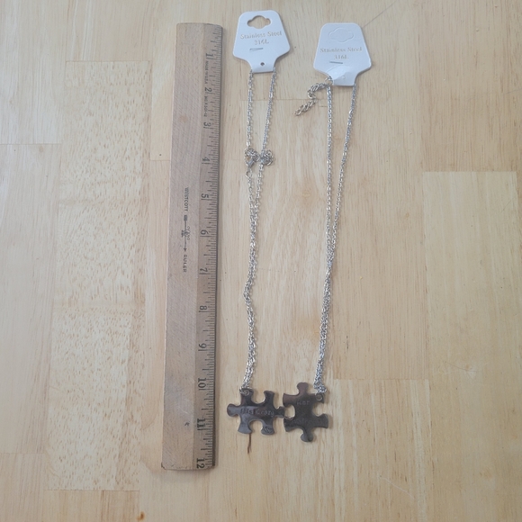 NWT couples necklace - Picture 2 of 6